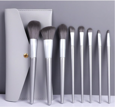 Makeup Brush with purse